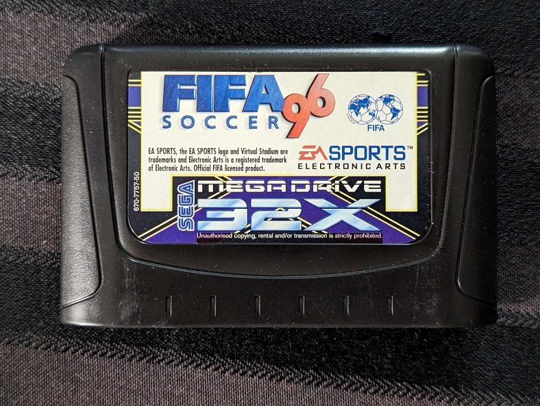 File:Standard Sega 32x PAL Cartridge.png