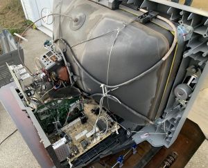 KV-30HS420 Inside 2.JPG