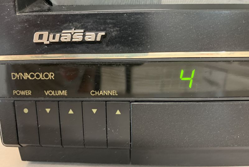 File:Quasar TP1320DE Controls 1.JPG
